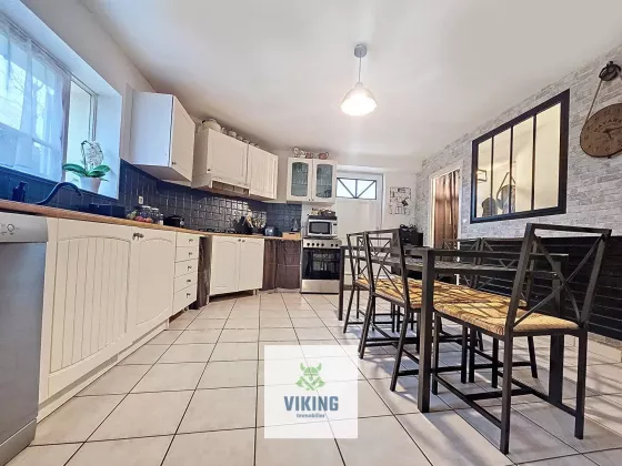 29 Rue Pasteur, 77400 Gouvernes, France