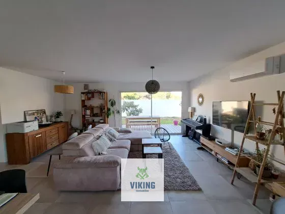 1 Rue des Vialettes, Saussan, France