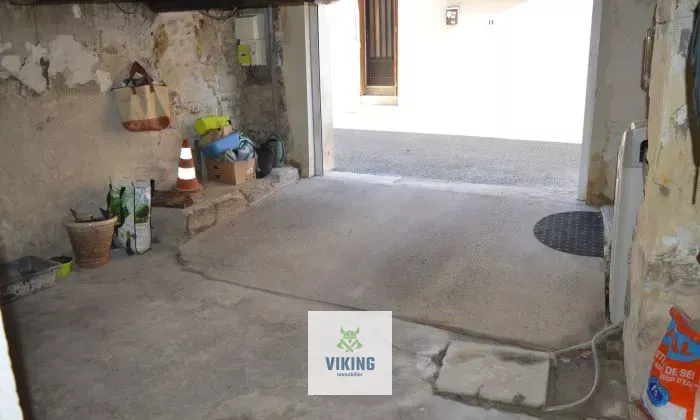 30127 Bellegarde, France