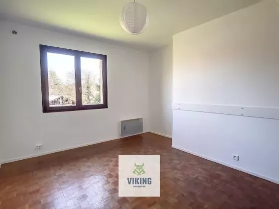 69530 Brignais, France