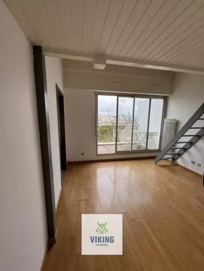 33000 Bordeaux, France