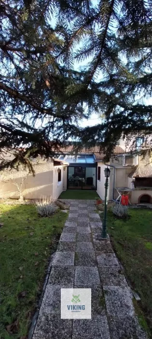 16100 Cognac, France