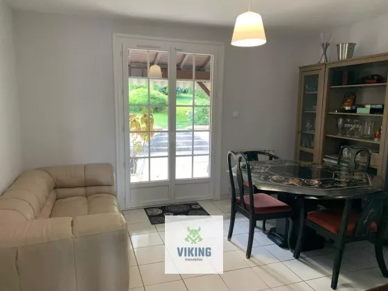 03700 Bellerive-sur-Allier, France