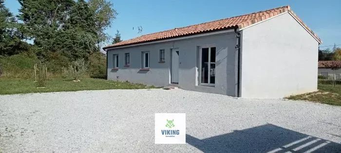 09100 Les Issards, France