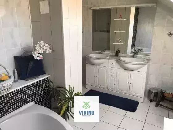 57530 Bazoncourt, France