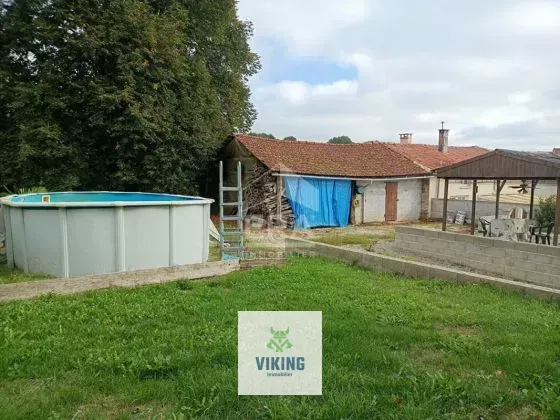 16490 Ambernac, France