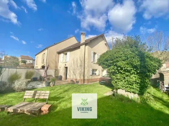 29 Rue Pasteur, 77400 Gouvernes, France